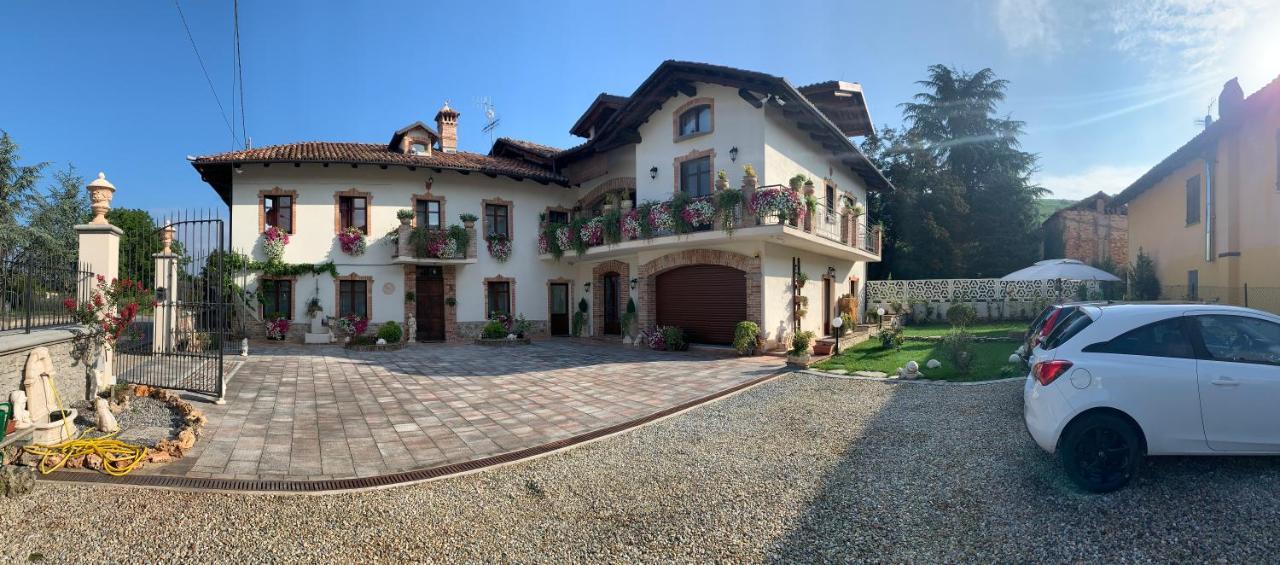 Ca Reginella B&B Diano dʼAlba Εξωτερικό φωτογραφία