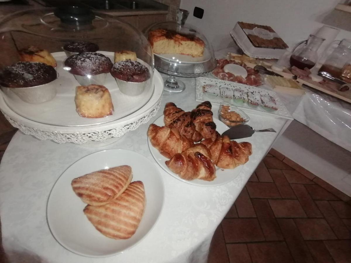 Ca Reginella B&B Diano dʼAlba Εξωτερικό φωτογραφία